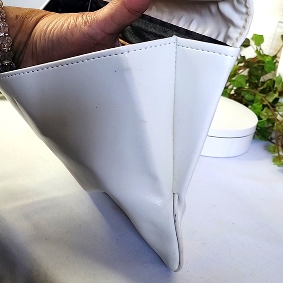 Vintage White One Snap Clutch Purse Bag - Picture 3 of 8